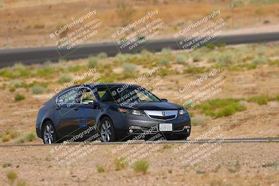 media/Jun-01-2025-CalClub SCCA (Sun) [[eae223c5dd]]/Group 1/Track Event 5/